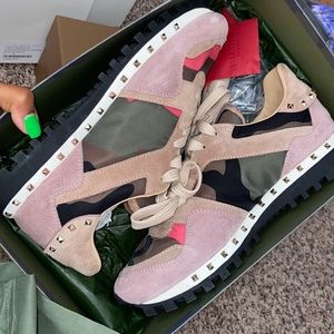 Valentino Sneakers Size 38